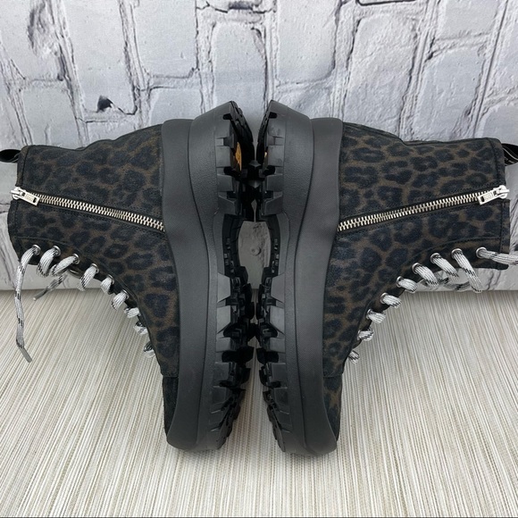 𝅺p448 Denise Animal Print Platform Sneaker Booties In Leopard Size 38 - Picture 10 of 15